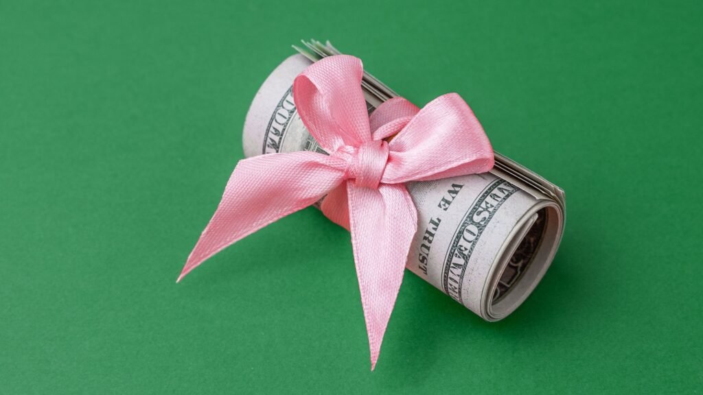 How to Give Your Kids Cash Gifts Without the IRS Paperwork